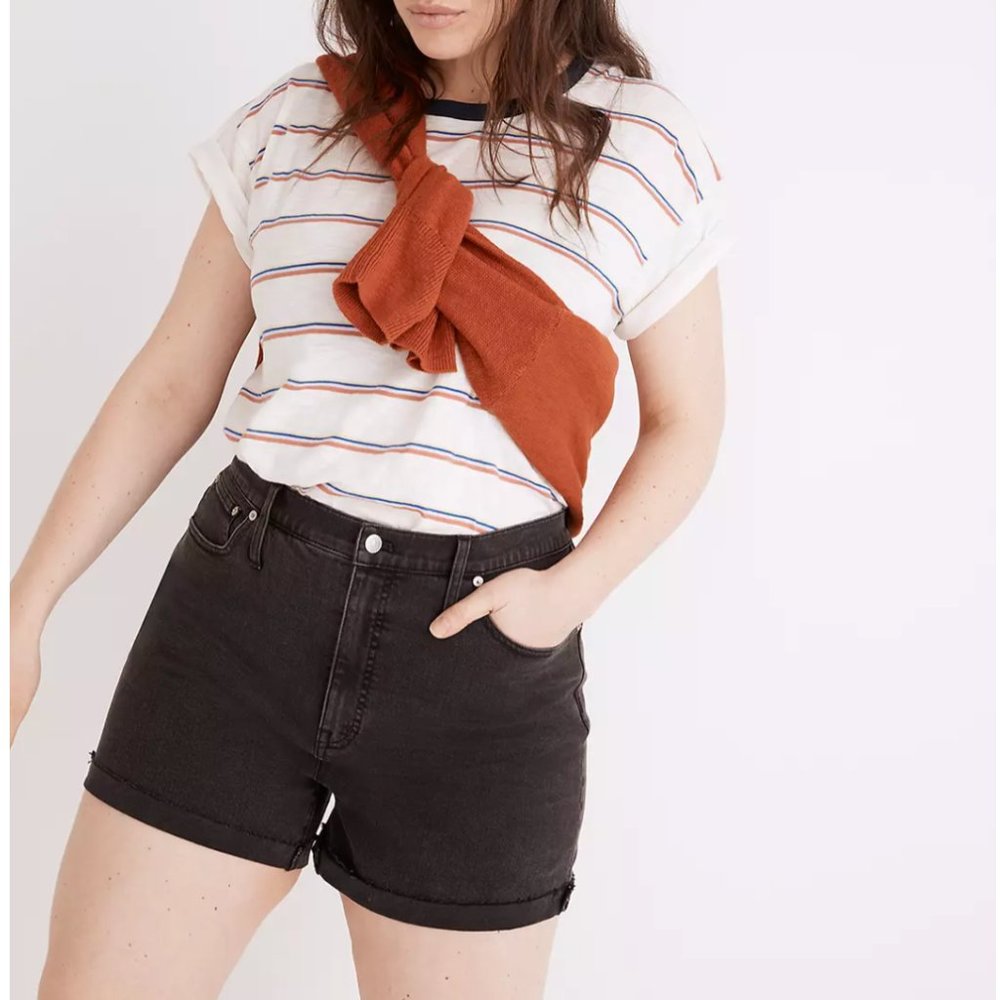High-Rise Denim Shorts in Lunar Wash